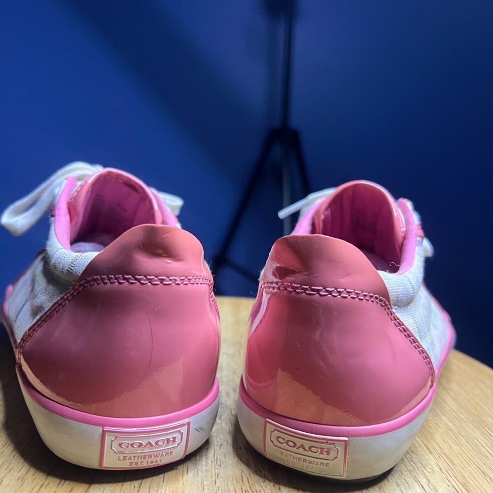 Coach Women's Cream and Pink Flats - Picture 2 of 4